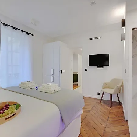 Hotel Cmg - Gare Saint Lazare Paris
